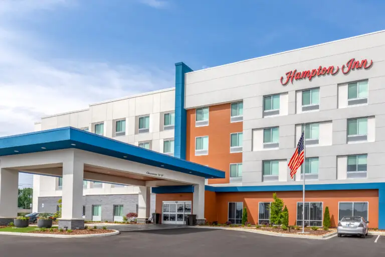 Hampton Inn by Hilton, Albertville, Alabama - Exterior