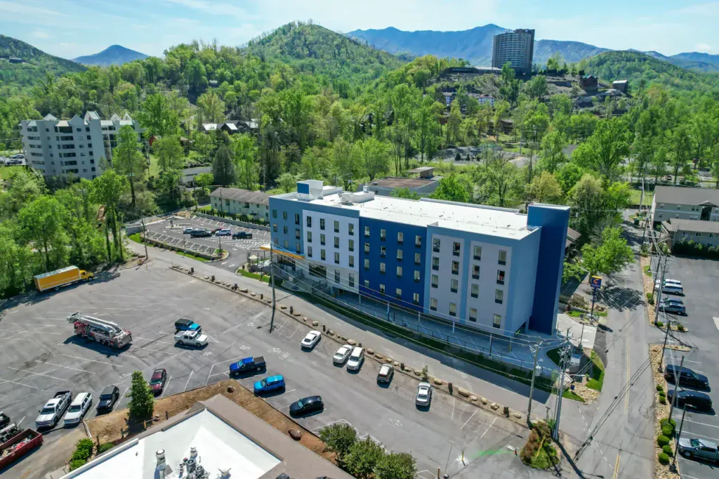 Comfort Inn Gatlinburg Tennessee - Exterior Bird Eye View
